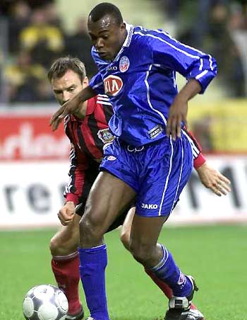 练氛围和球 练氛围和球